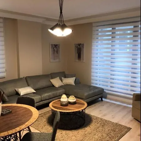 Central Location Near Kanyon/ozdilek & Metro اسطنبول