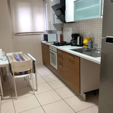 Central Location Near Kanyon/ozdilek & Metro شقة *
