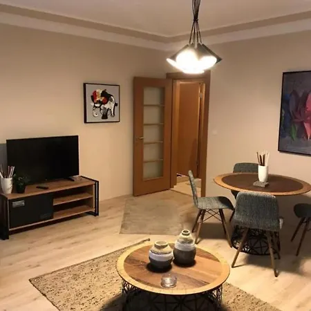 公寓 Central Location Near Kanyon/ozdilek & Metro 伊斯坦布尔